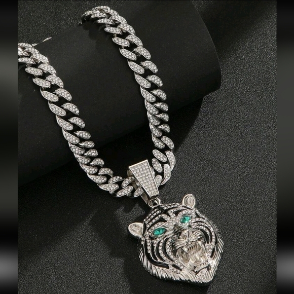 Iced Out Full Rhinestone Jumbo Tiger Head Pendant And Cuban Chain Necklace 20.5" - Picture 3 of 4